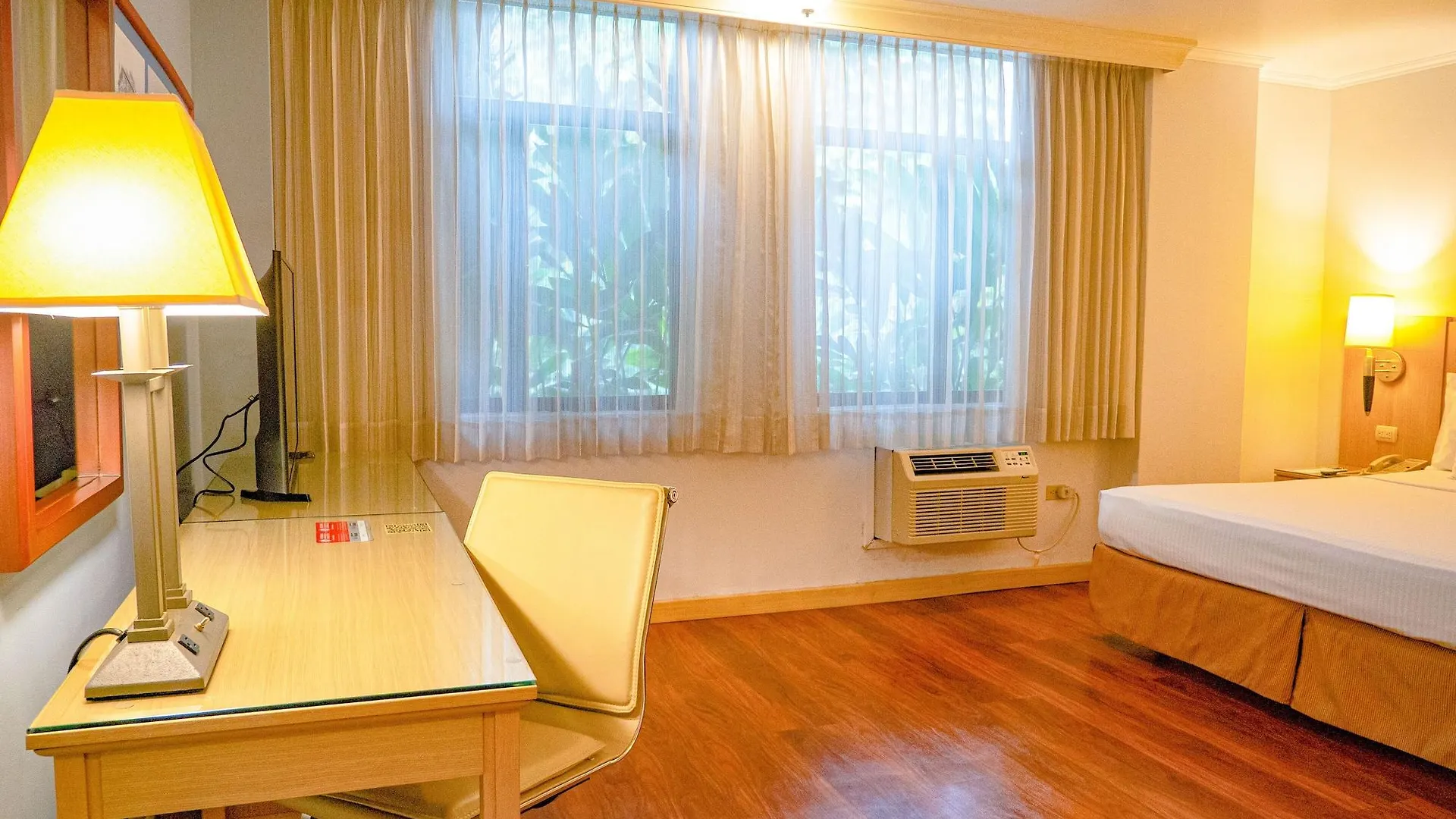 Grand Hotel Guayaquil, Ascend Hotel Collection
