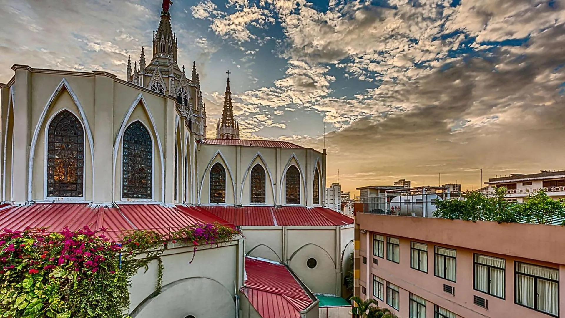 Grand Hotel Guayaquil, Ascend Hotel Collection