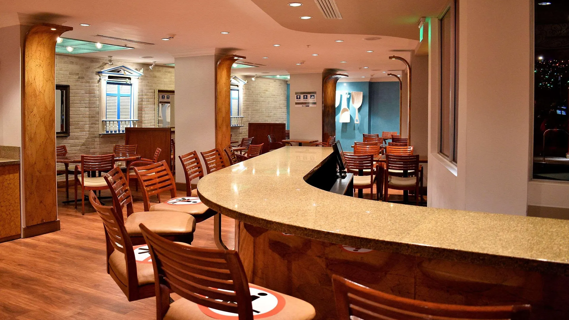 Grand Hotel Guayaquil, Ascend Hotel Collection