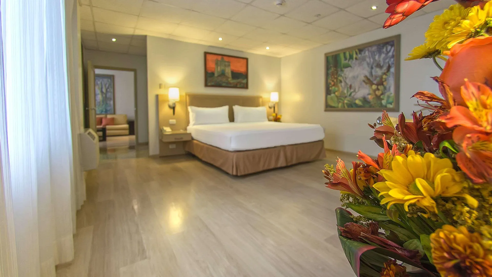 Grand Hotel Guayaquil, Ascend Hotel Collection