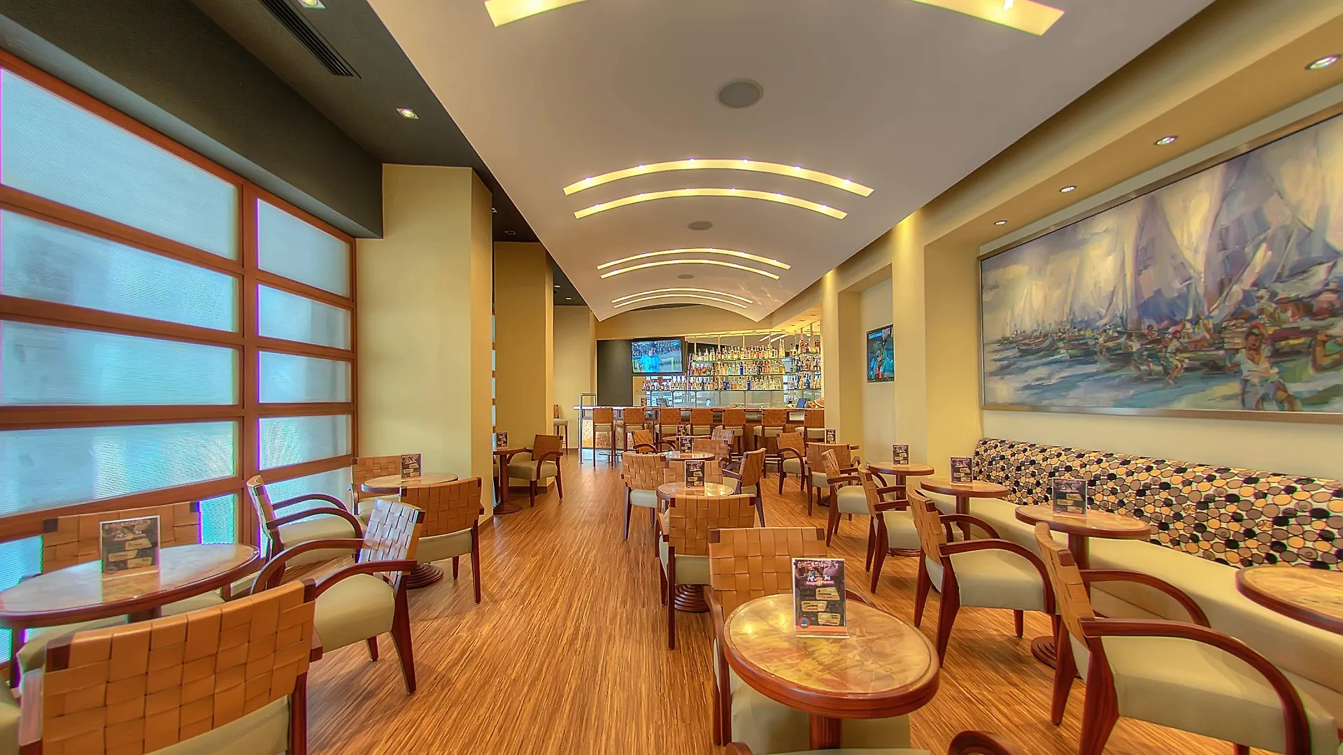 Grand Hotel Guayaquil, Ascend Hotel Collection