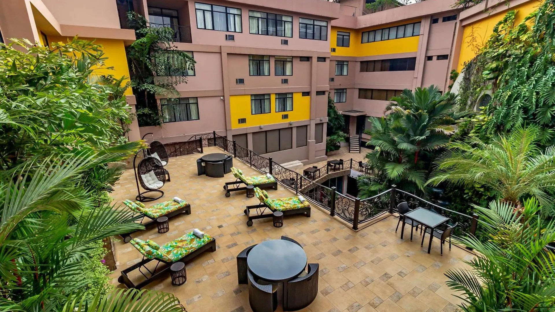 Grand Hotel Guayaquil, Ascend Hotel Collection