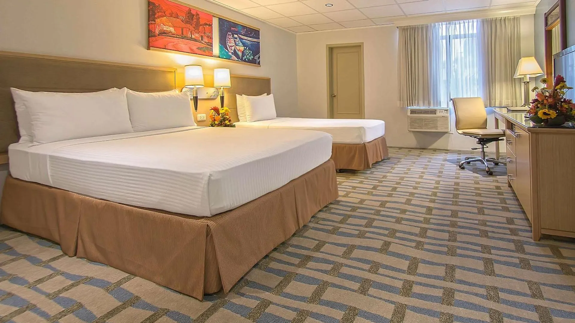 Grand Hotel Guayaquil, Ascend Hotel Collection