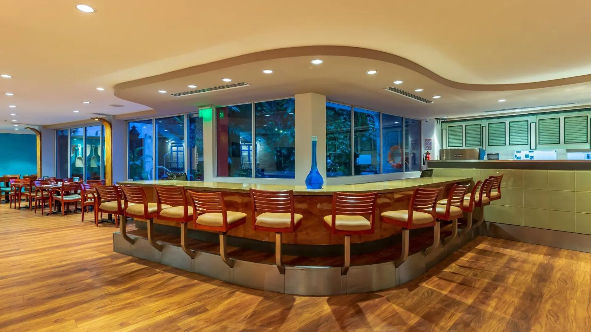 Grand Hotel Guayaquil, Ascend Hotel Collection